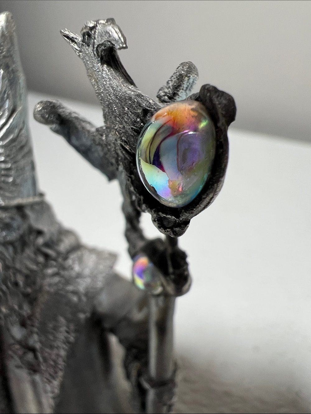 Perth Pewter Wizard Figurine 1990 by Ray Lamb Rare 3 Crystals - Picture 2 of 9